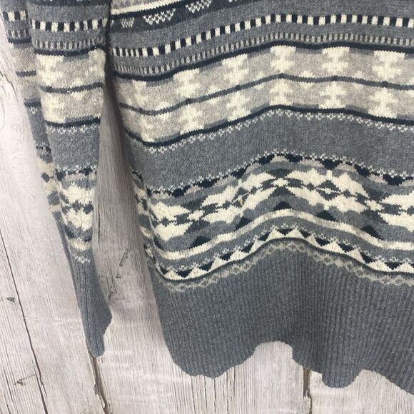 Eddie Bauer Fair Isle Knit Wool Blend Cardigan Size Medium   69 - Picture 8 of 10